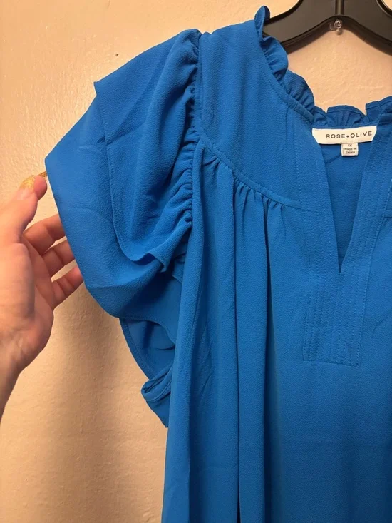 Ruffle Sleeve NWOT Women's Tunic Top 🆕 - Picture 2 of 5